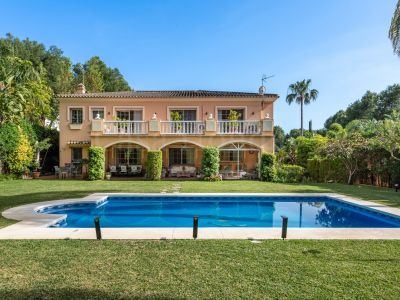 Villa in Atalaya de Rio Verde, Marbella