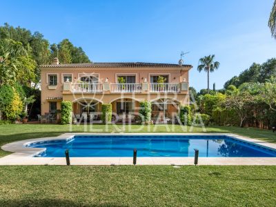 Villa in Atalaya de Rio Verde, Marbella