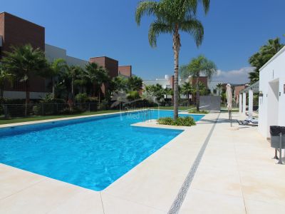 Apartment in Los Arqueros, Benahavis