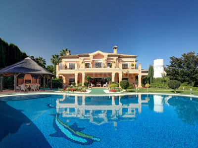 Villa en Atalaya de Rio Verde, Marbella