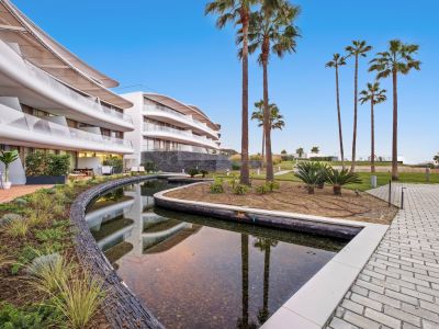 Apartamento Planta Baja en Guadalobon, Estepona