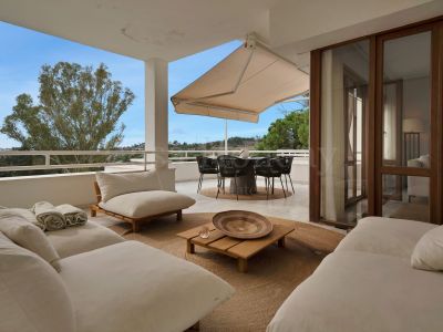 Apartment in Nueva Andalucia, Marbella