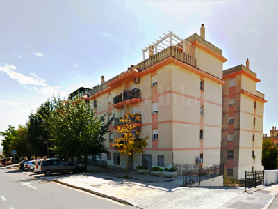Ground Floor Apartment in Avda de Andalucia - Sierra de Estepona, Estepona