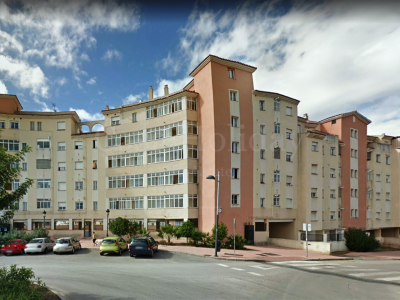 Apartamento en Avda de Andalucia - Sierra de Estepona, Estepona