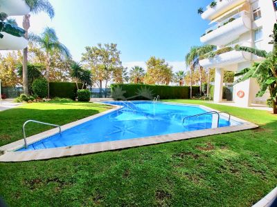 Apartment in Playa Bajadilla - Puertos, Marbella