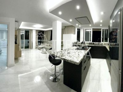 Apartment in Playa Bajadilla - Puertos, Marbella