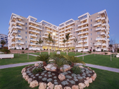Apartamento en Nueva Andalucia, Marbella