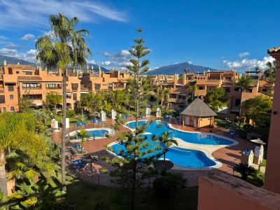 Duplex Penthouse in Hacienda del Sol, Estepona
