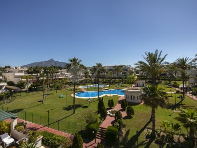 Penthouse in Nueva Andalucia, Marbella