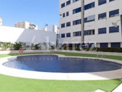 Apartamento en Estepona Puerto, Estepona