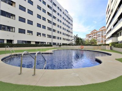 Penthouse in Estepona Puerto, Estepona