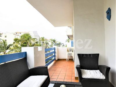 Apartamento en Estepona Puerto, Estepona