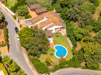 Villa en El Rosario, Marbella