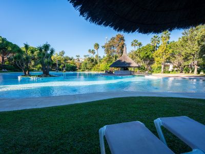 Ground Floor Apartment in Alhambra del Golf, Estepona