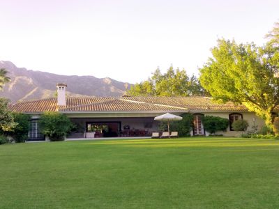 Villa in El Vicario, Marbella