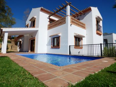 Villa in La Cala Golf, Mijas Costa