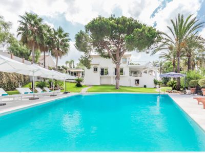 Villa in Rio Real Golf, Marbella