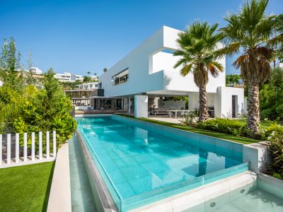 Villa in La Alqueria, Benahavis