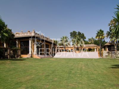 Villa in Atalaya de Rio Verde, Marbella