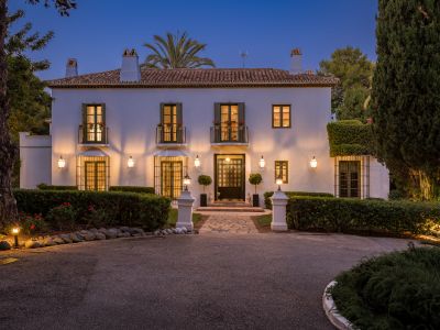 Villa in Altos Reales, Marbella