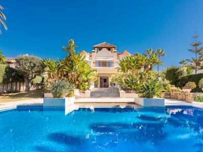 Villa in Las Chapas, Marbella