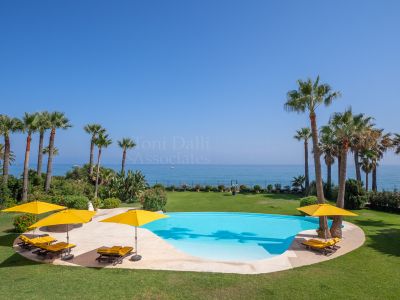 Villa in Paraiso Barronal, Estepona