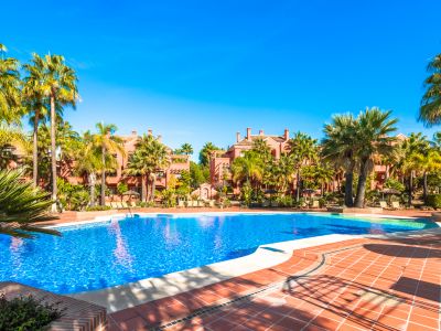 Ground Floor Apartment in La Alzambra, Marbella