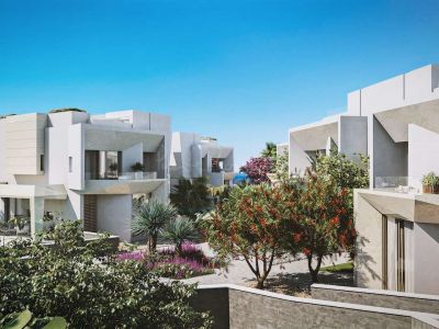 Semi Detached Villa in Las Brisas, Marbella