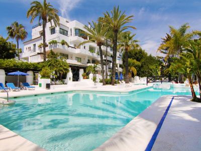 Apartment in La Isla, Marbella