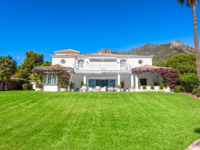 Villa in Cascada de Camojan, Marbella