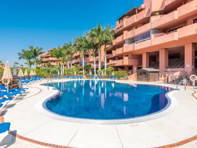 Apartment in Las Nayades, Estepona