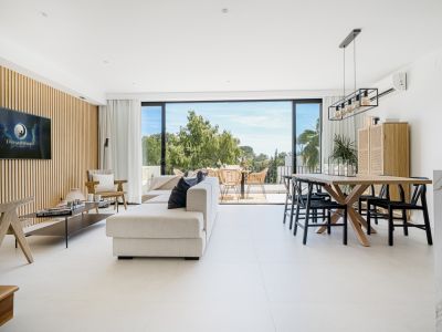 Triplex in Los Pinos de Aloha, Marbella