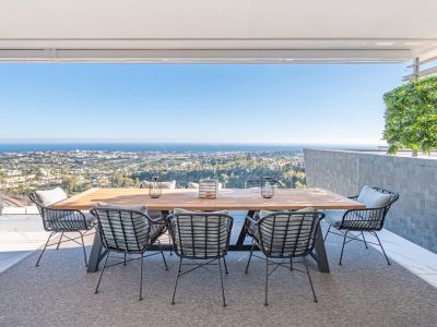 Apartment in Byu Hills, Benahavis