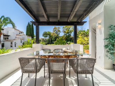 Apartment in Marina Puente Romano, Marbella