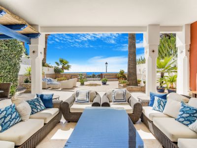Villa in El Oasis Club, Marbella