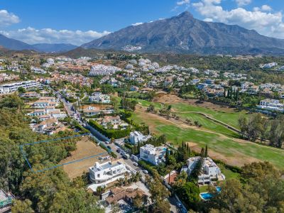 Plot in La Cerquilla, Marbella