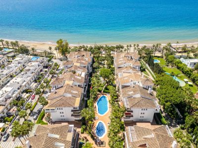 Penthouse in Las Cañas Beach, Marbella