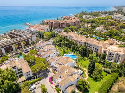 Duplex Penthouse in Jardines de las Fuentes, Marbella