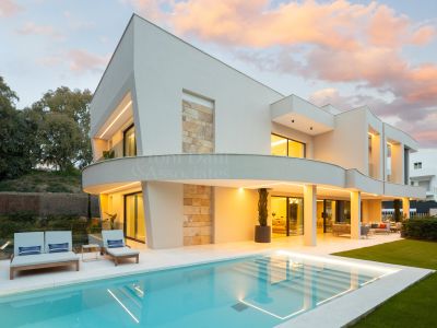 Villa in La Cerquilla, Marbella