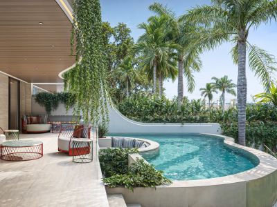 Ground Floor Duplex in Marbella Golden Mile, Marbella