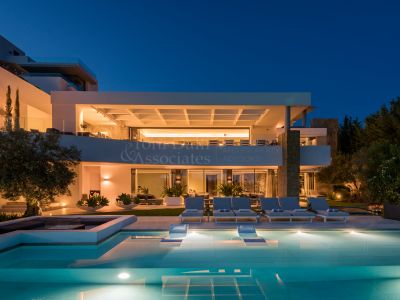 Villa in Los Flamingos, Benahavis