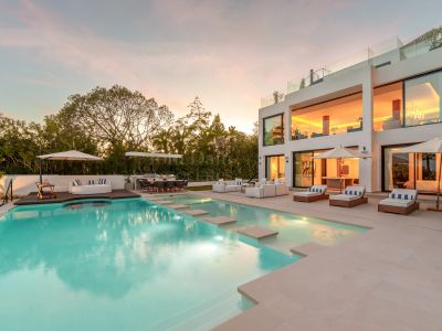 Villa in Los Naranjos, Marbella