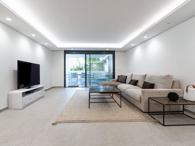 Ground Floor Apartment in Alhambra del Golf, Estepona