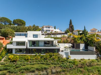 Villa in El Rosario, Marbella
