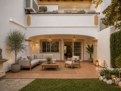 Town House in Azalea Beach, Marbella