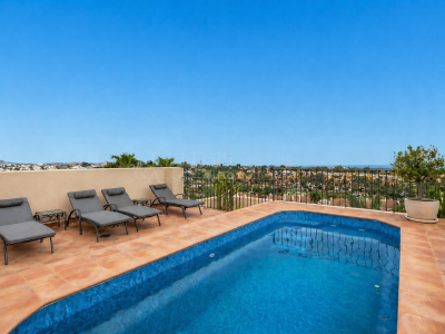 Duplex Penthouse in El Paraiso, Estepona