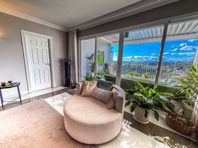 Penthouse in Monte Halcones, Benahavis
