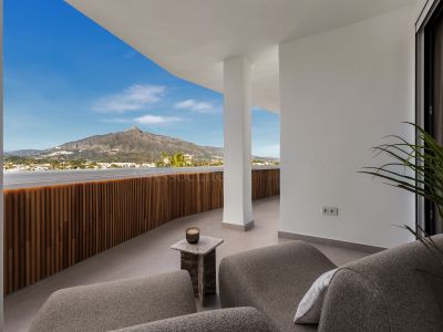 Penthouse in Jardines de Andalucia, Marbella