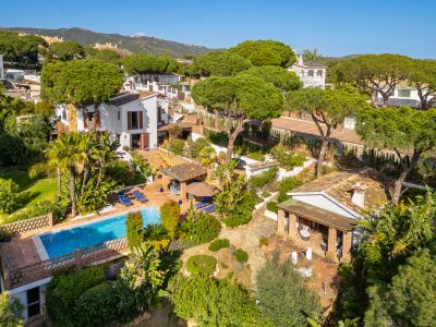 Villa in Cerrado de Elviria, Marbella