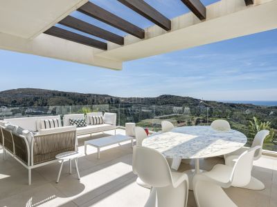 Apartment in Marbella Club Hills, Benahavis